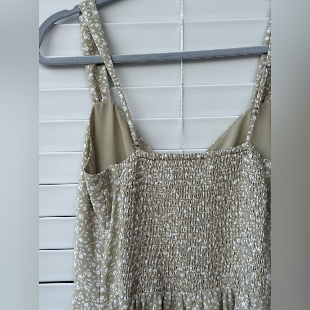 Abercrombie & Fitch Slip Dress M Green Floral Midi Smocked Dainty Slit M Cottage - Picture 11 of 14